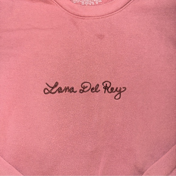 Lena Del Rey Women's Pink Crewneck Top - Picture 2 of 3